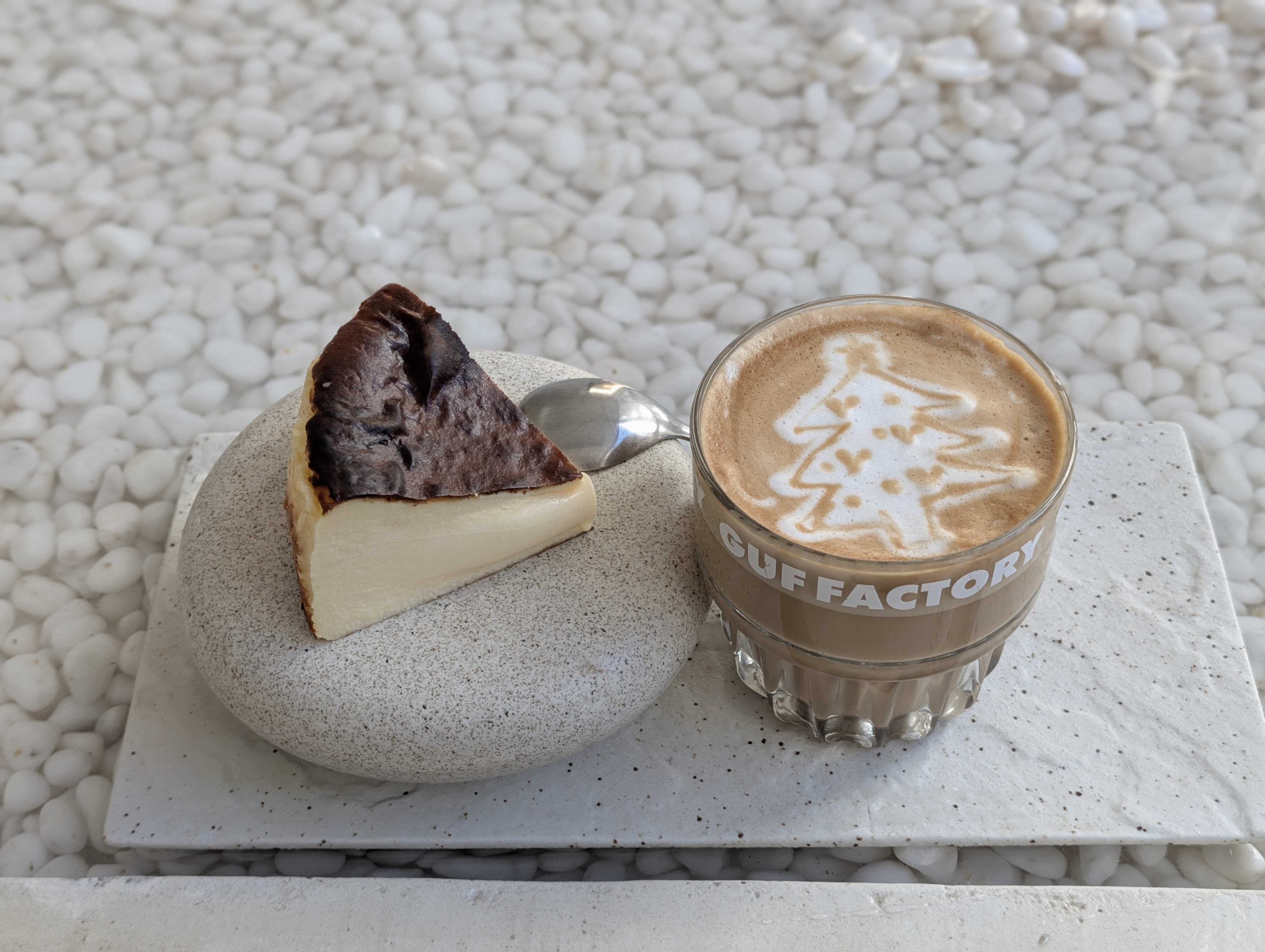 新大久保、GUF TOKYO (11)