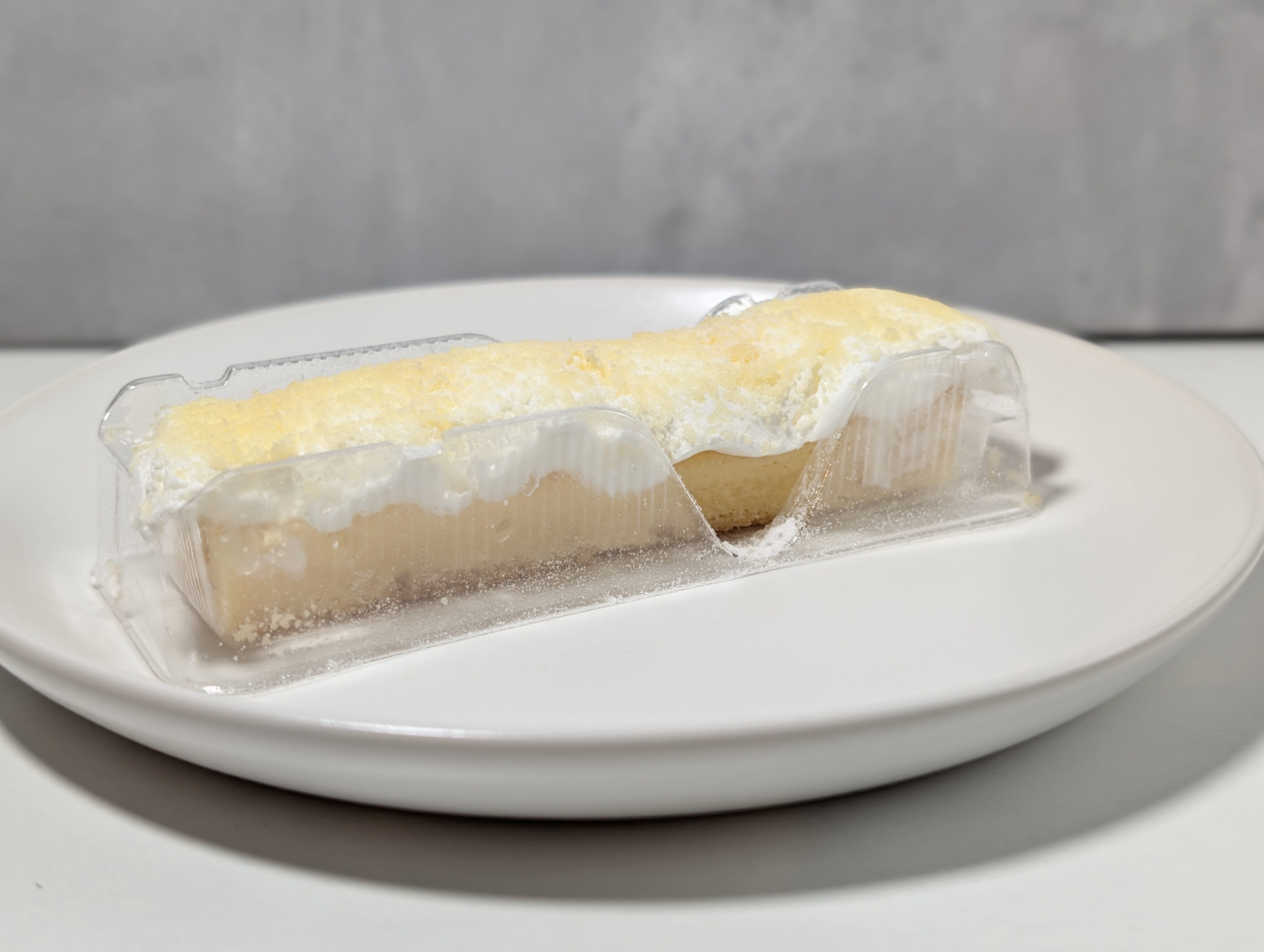 【デイリーヤマザキ】二層仕立てのチーズケーキ