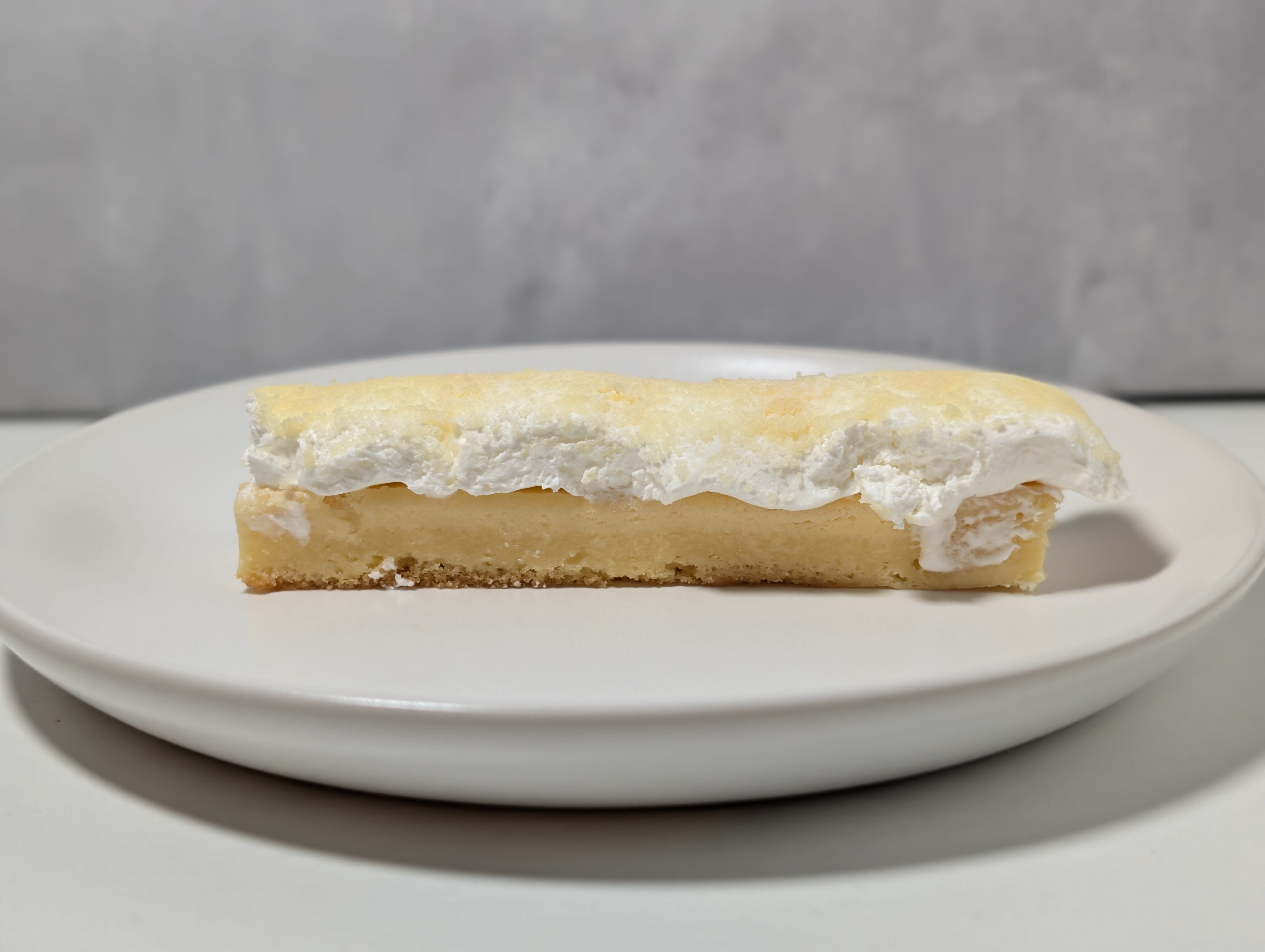 【デイリーヤマザキ】二層仕立てのチーズケーキ