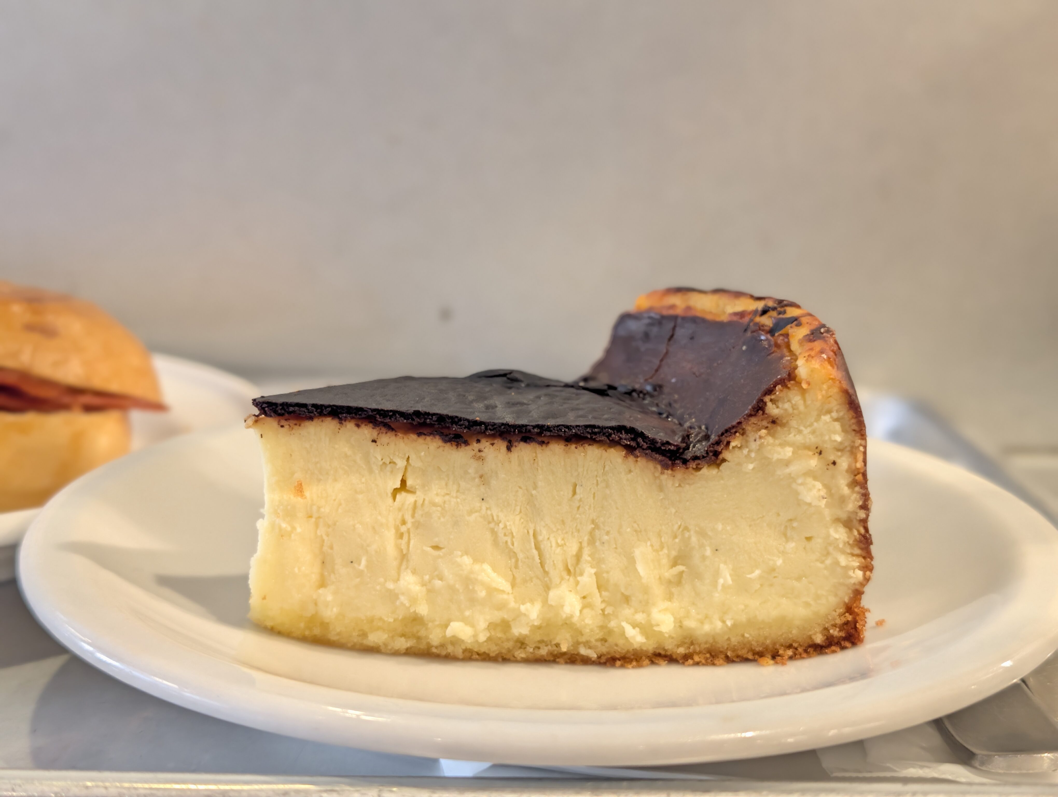 ローステッドコーヒー（Roasted COFFEE LABORATORY） (バスクチーズケーキ) (4)