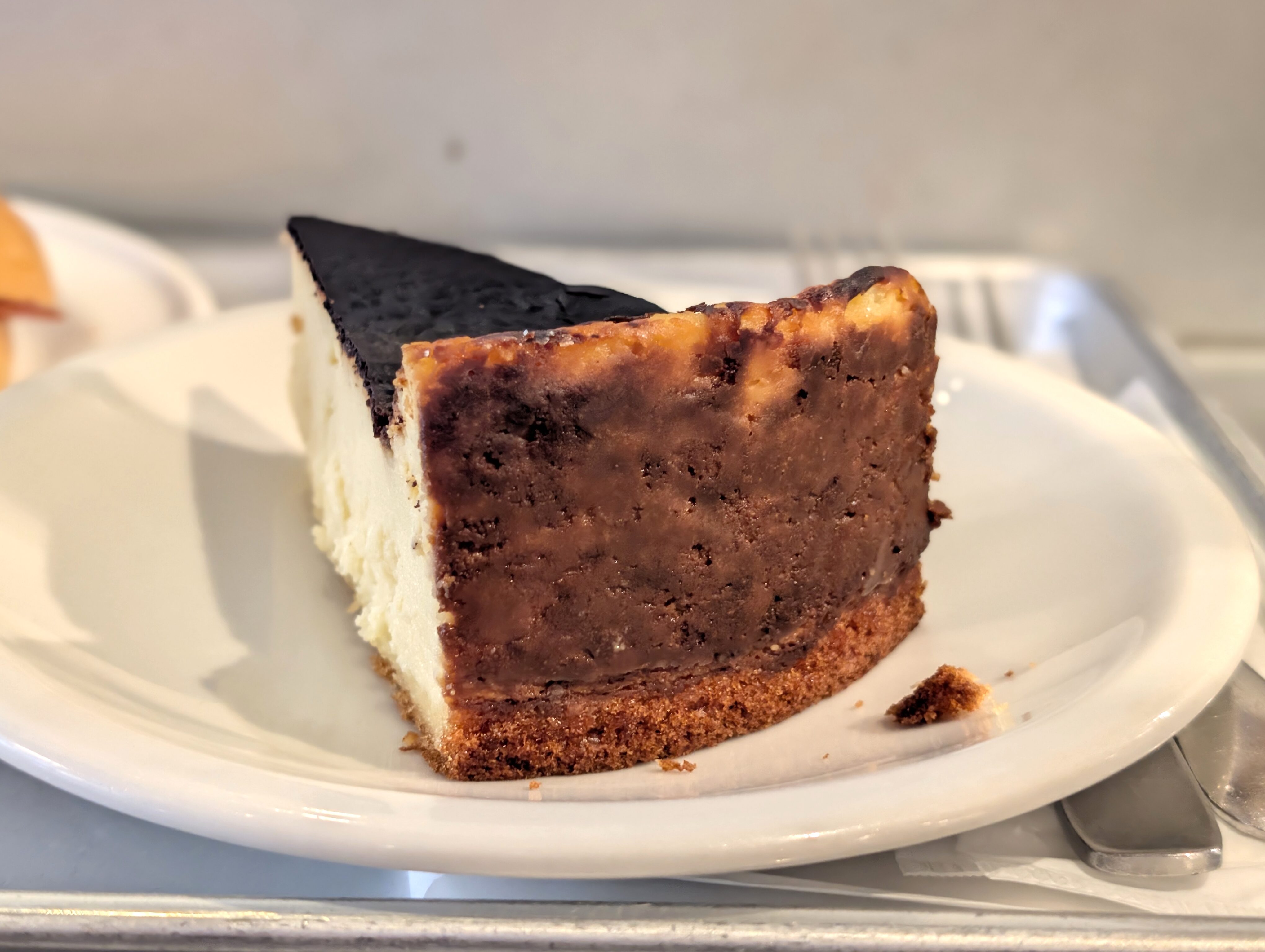 ローステッドコーヒー（Roasted COFFEE LABORATORY） (バスクチーズケーキ) (1)