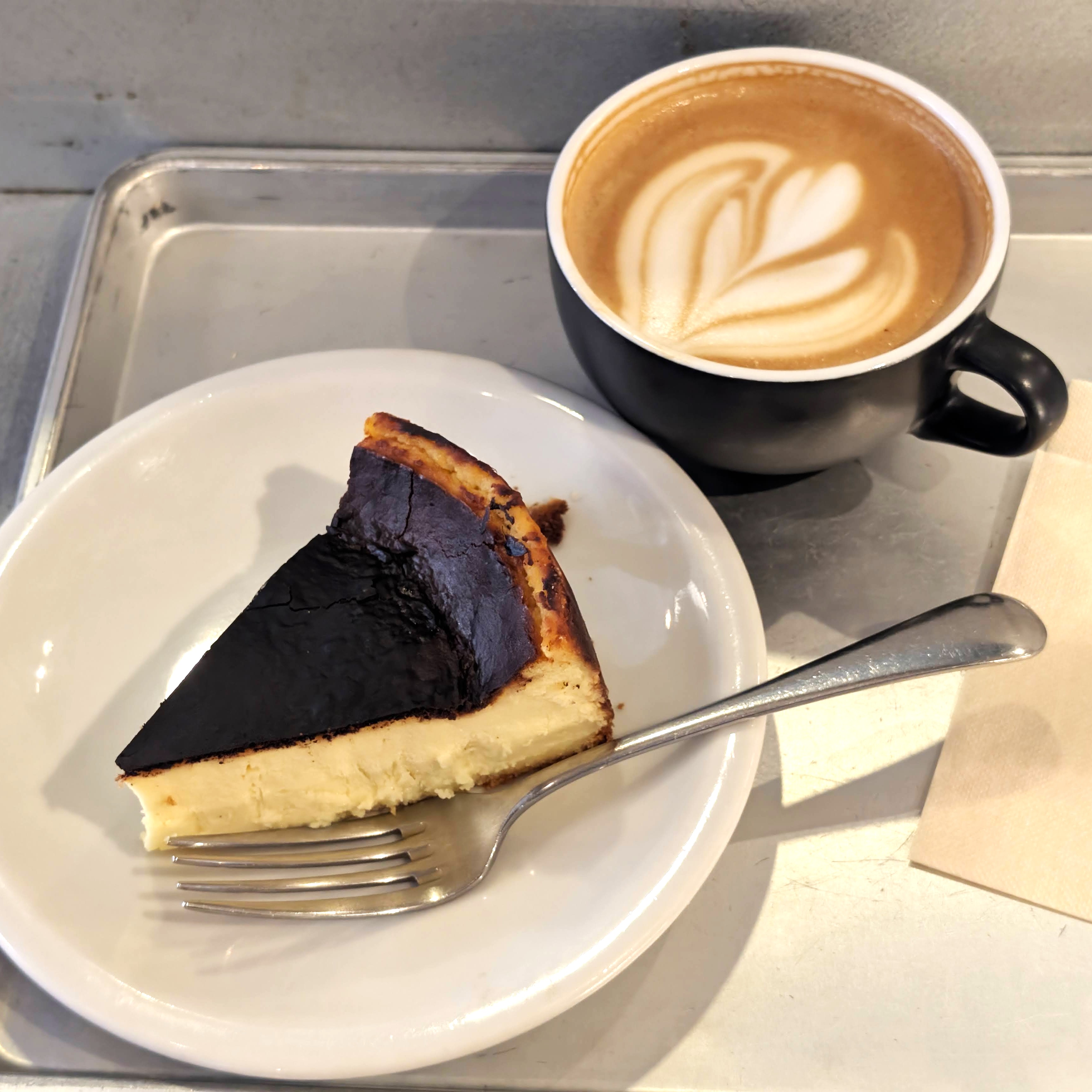 ローステッドコーヒー（Roasted COFFEE LABORATORY） (バスクチーズケーキ) (9)
