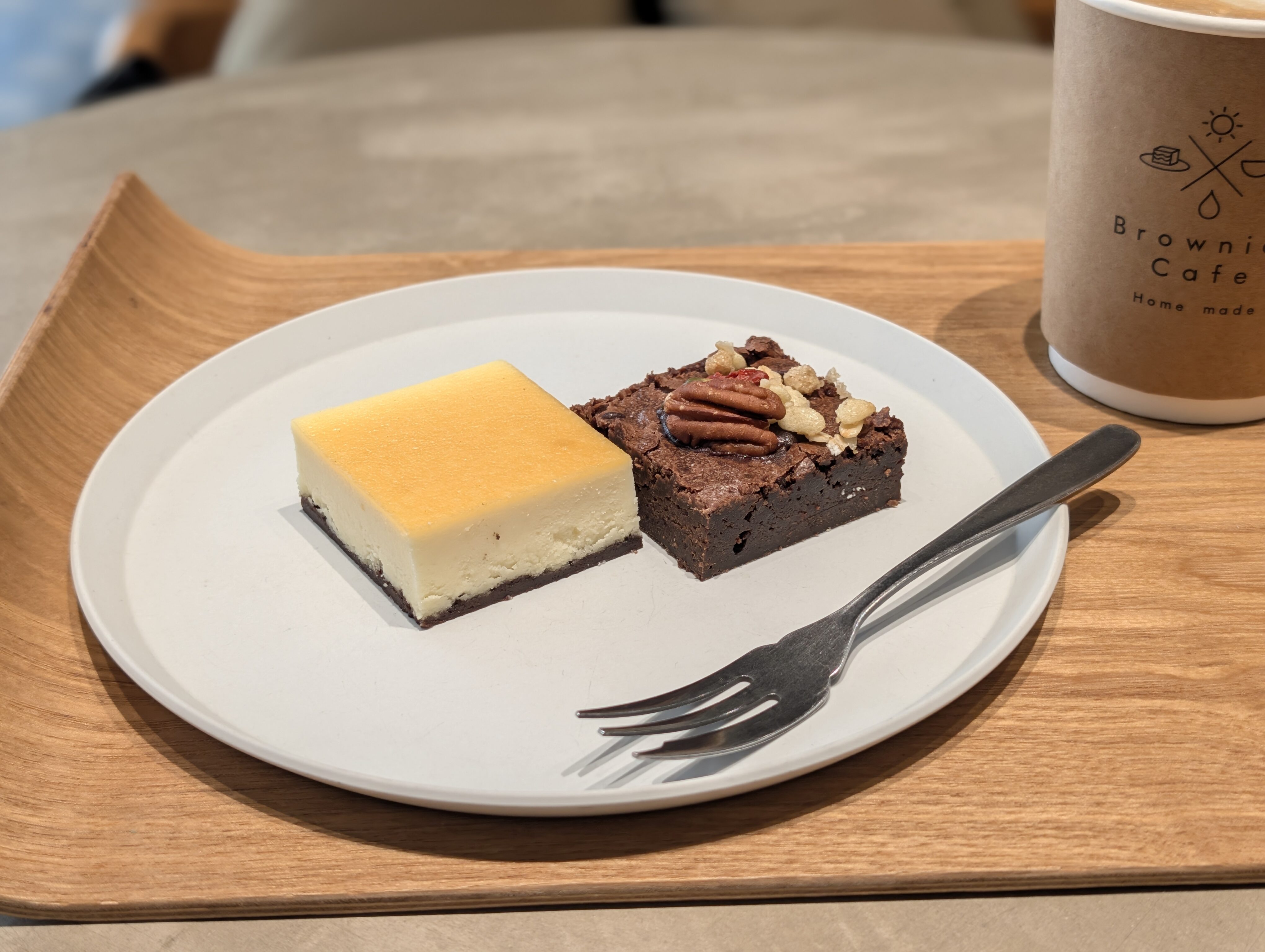 【ブラウニーズカフェ 江古田】チーズケーキ