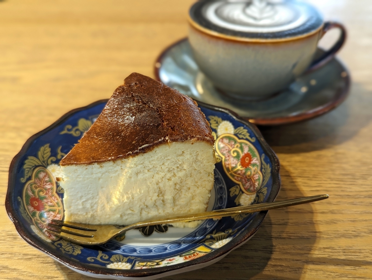 Basque cheesecake from sister shop LIWEI COFFEE STAND