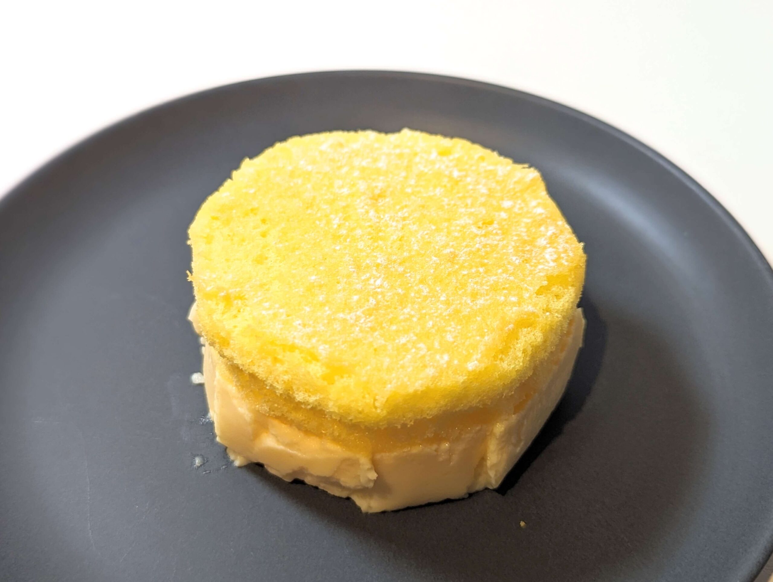 モンテール「十勝チーズのプリンケーキ」2024年5月4日 (4)