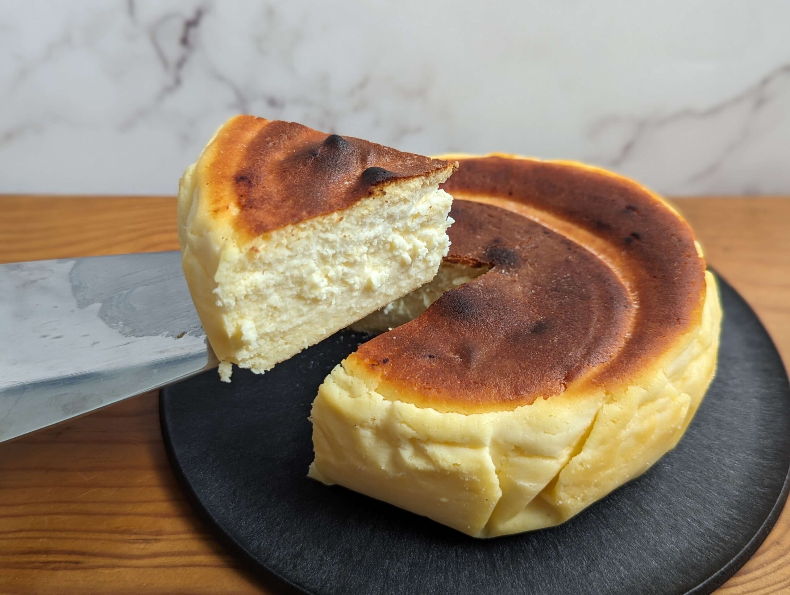フロム蔵王のバスク風チーズケーキ (14)