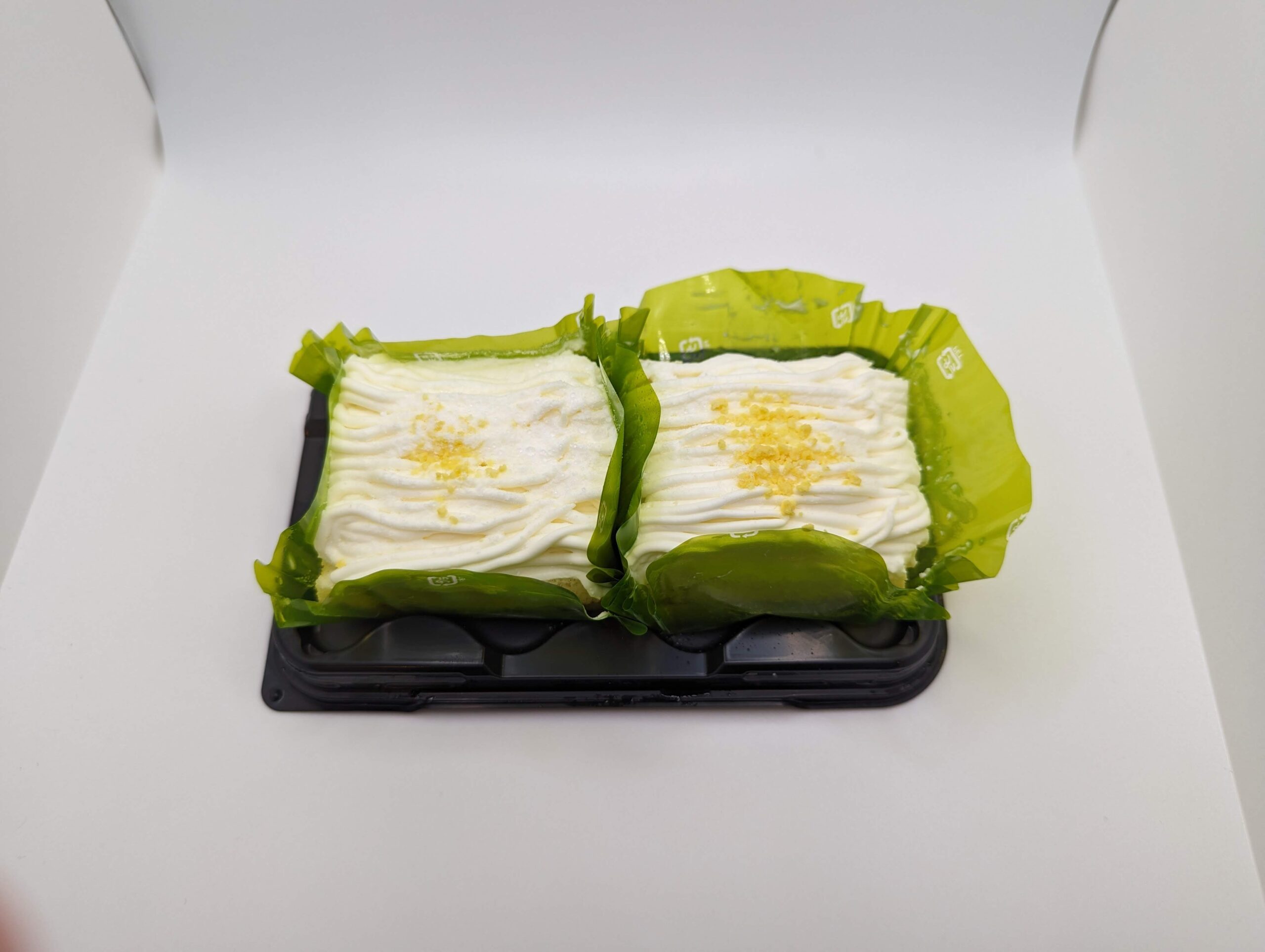 山崎製パンの「レモンとチーズのモンブラン」の写真 (5)