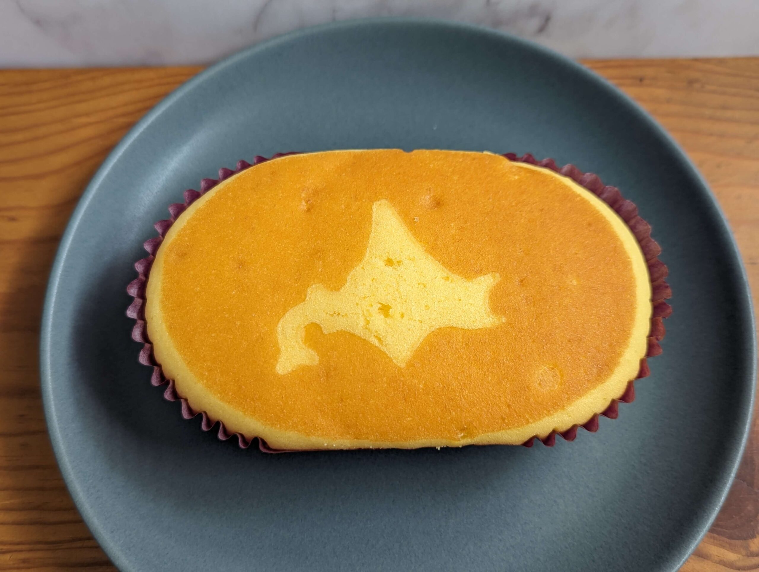 山崎製パン「北海道チーズ蒸しケーキ 紅はるか」 (7)