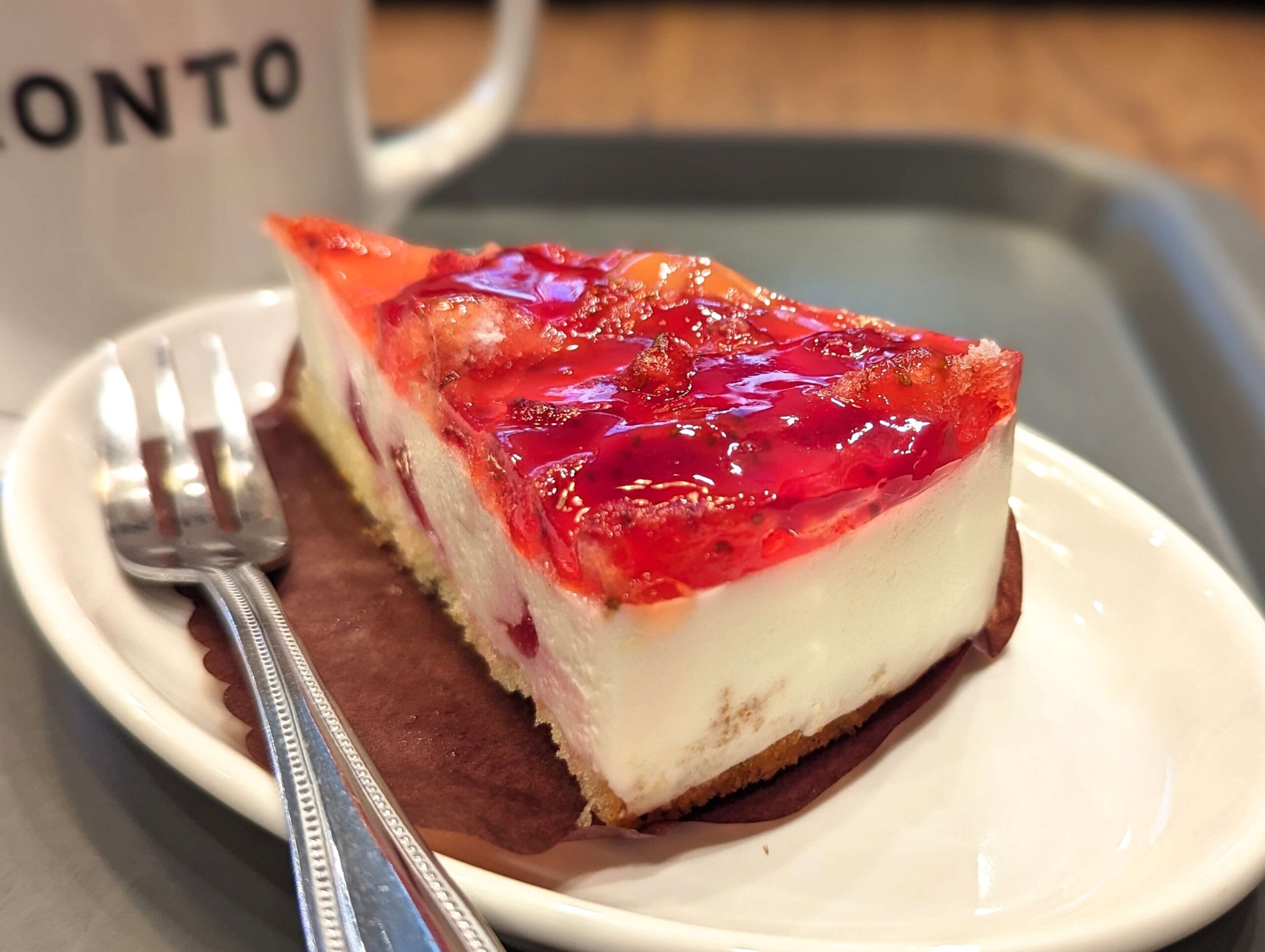 「プロント」苺のレアチーズケーキ (9)