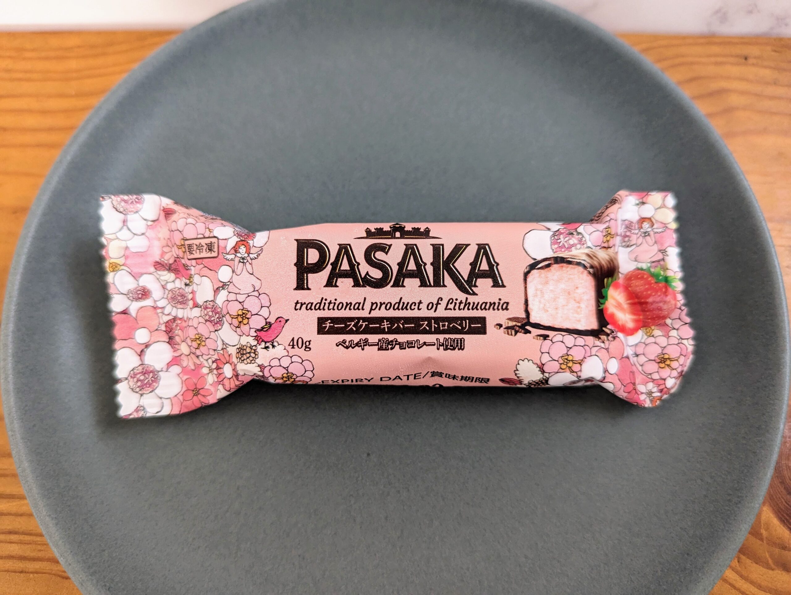 PASAKA　チーズケーキバー ストロベリー (2)