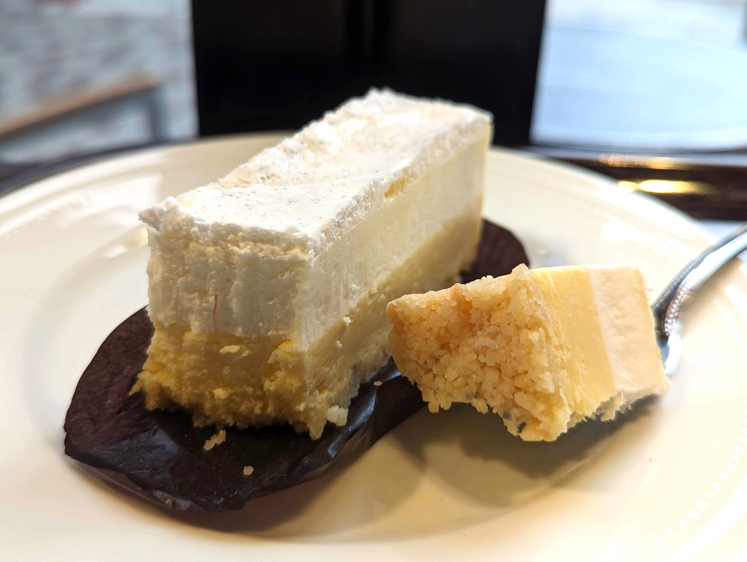 エクセルシオールカフェの「2層仕立てのチーズケーキ～ベイクド＆レア～」