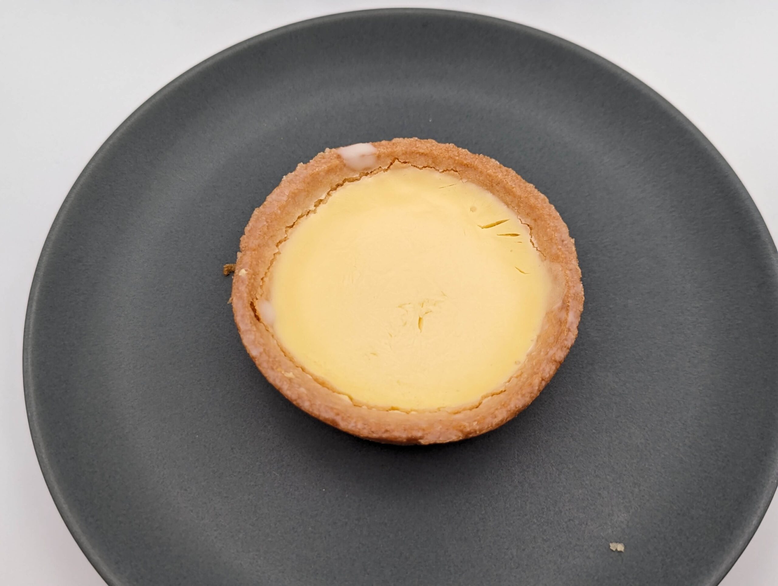 不二家（Fujiya）の北海道産チーズを使用したレアチチーズタルト (3)