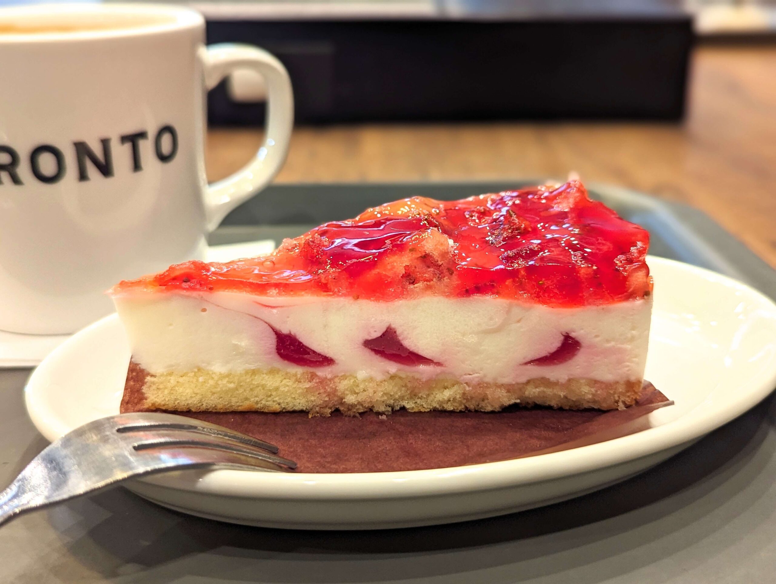 「プロント」苺のレアチーズケーキ (7)