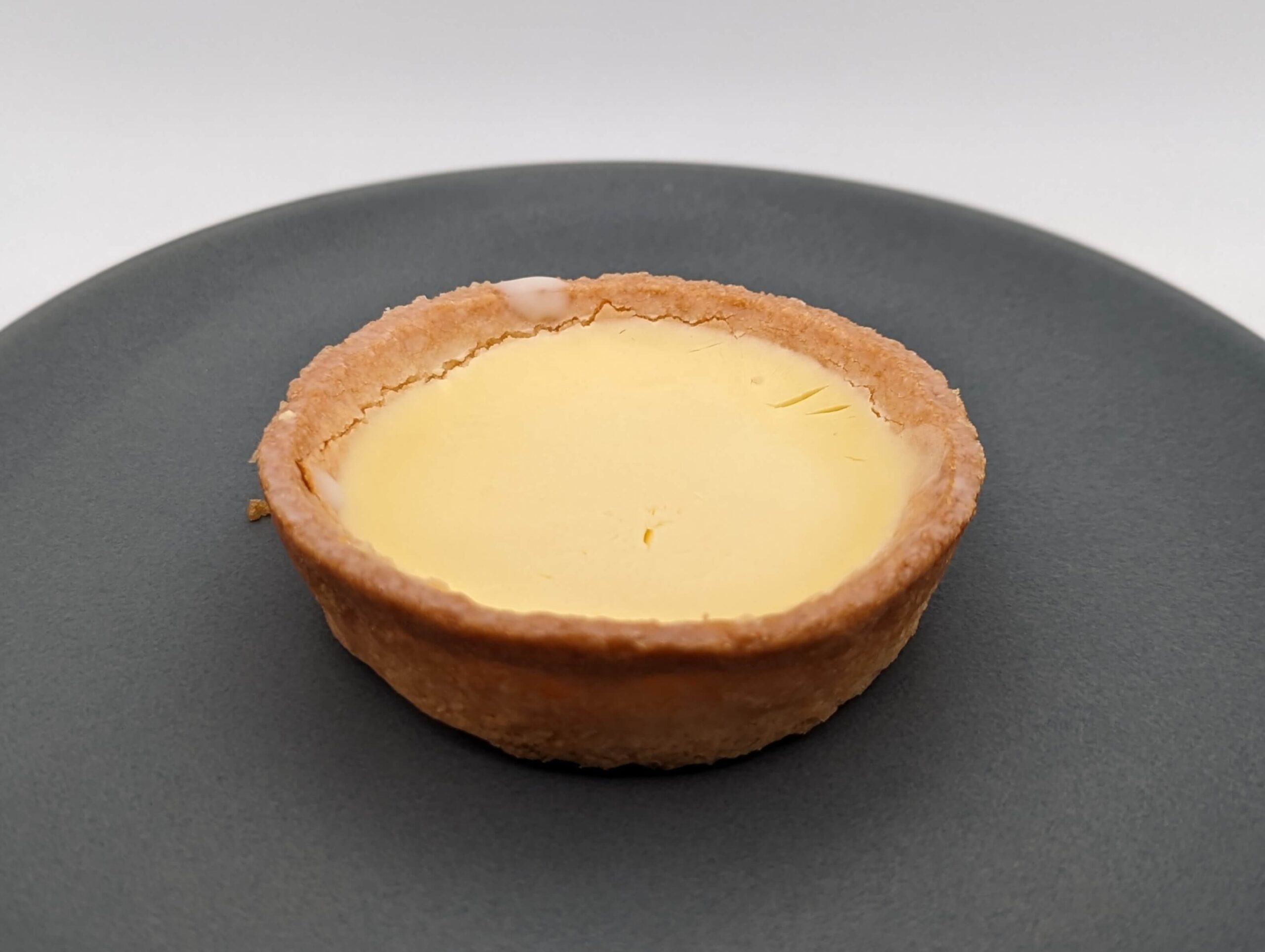 不二家（Fujiya）の北海道産チーズを使用したレアチチーズタルト (5)