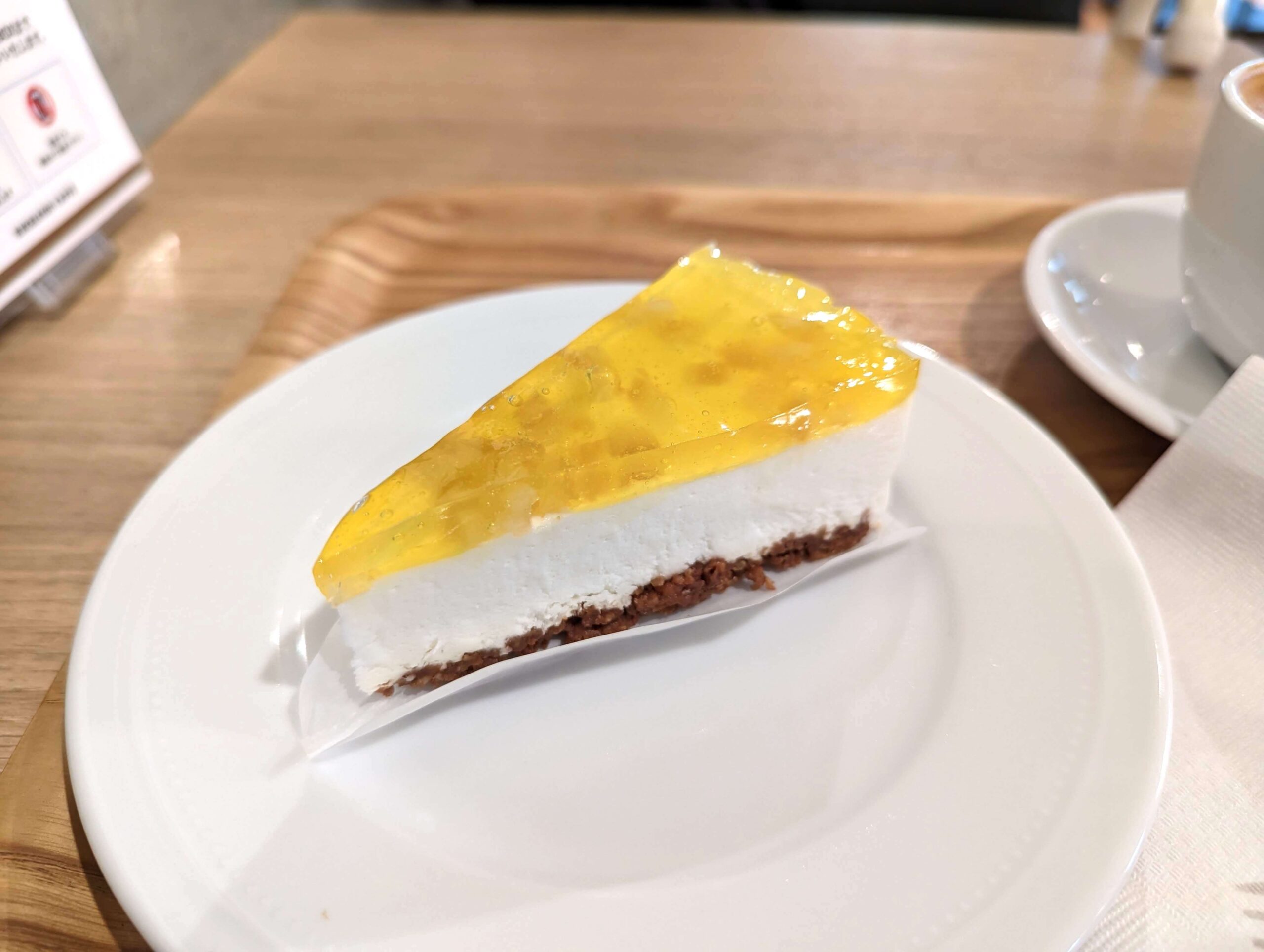 エクセルシオールカフェの「レアチーズケーキ はちみつレモン」 (3)
