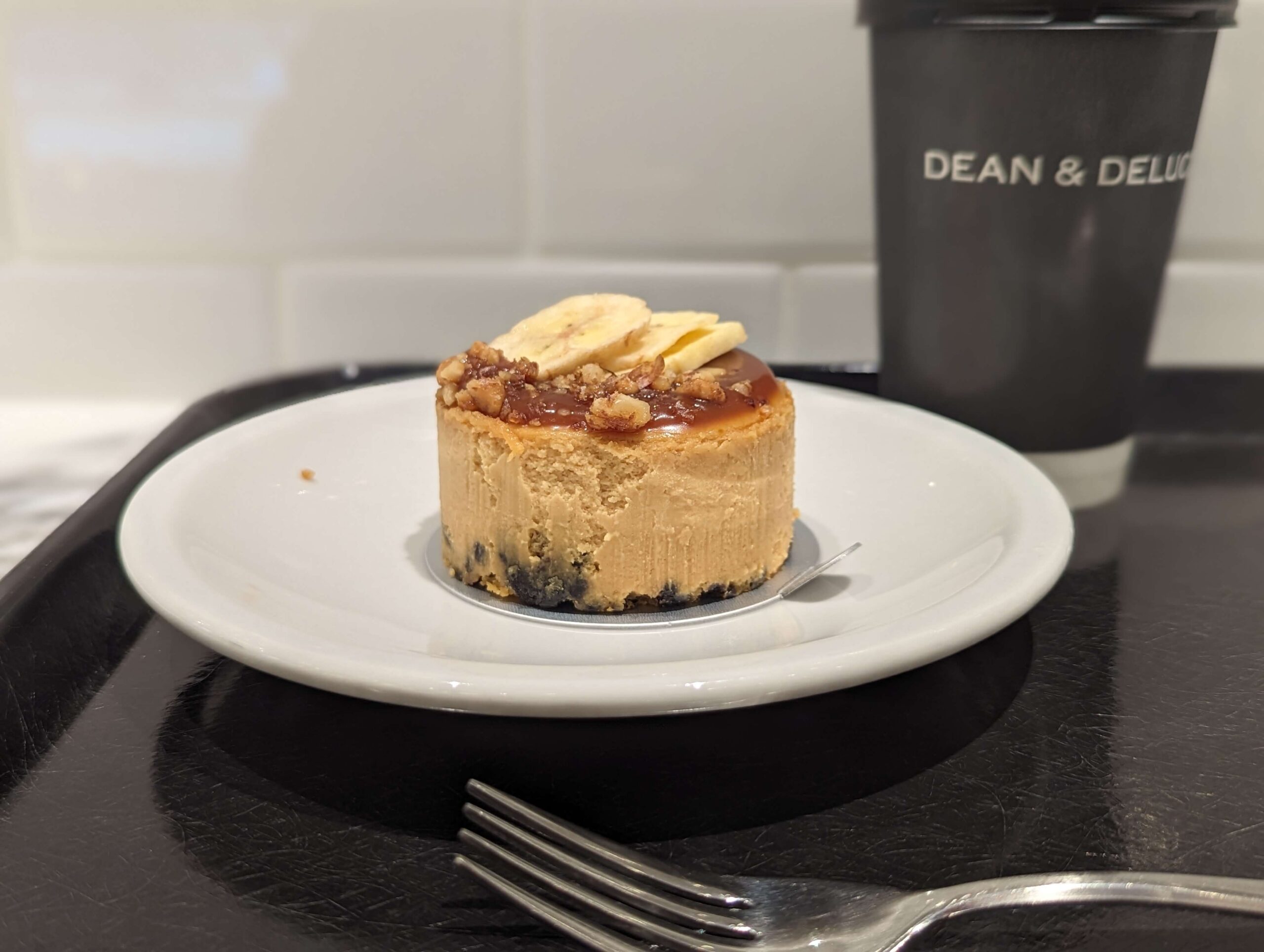 DEAN＆DELUCA（ディーン＆デルーカ）のキャラメルバナナチーズケーキの写真 (13)