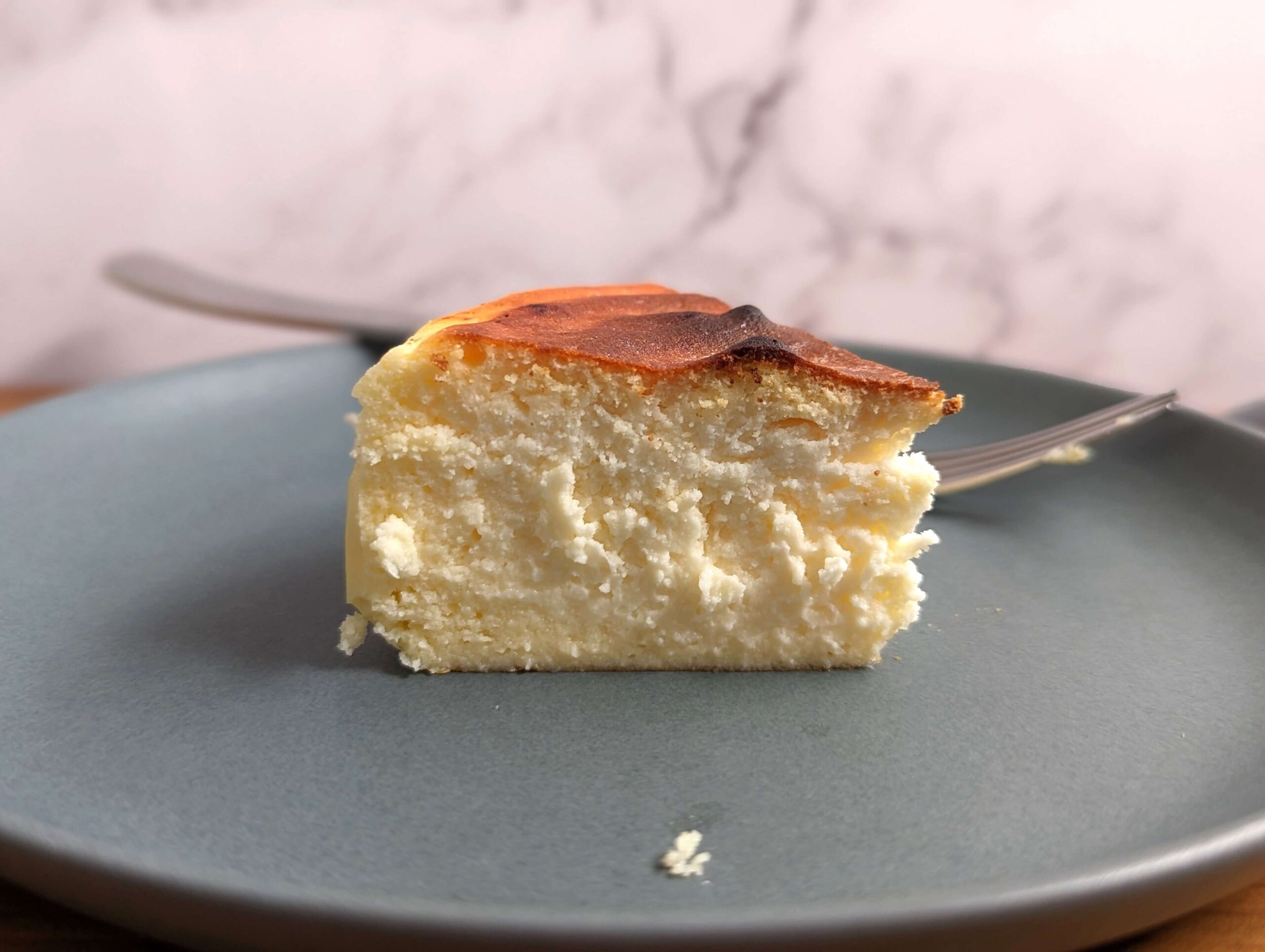フロム蔵王のバスク風チーズケーキ